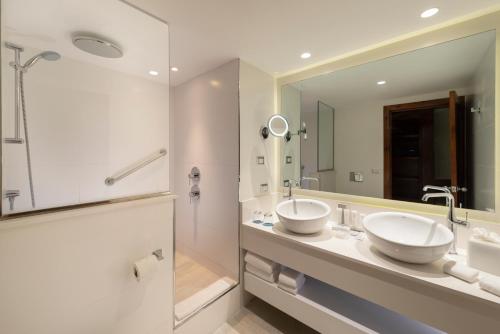 Suite Junior Premium del hotel Catalonia Royal Bavaro - Adults Only - All Inclusive. Foto 4