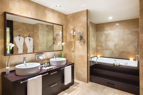 Suite Executive del hotel Occidental Aranjuez. Foto 4