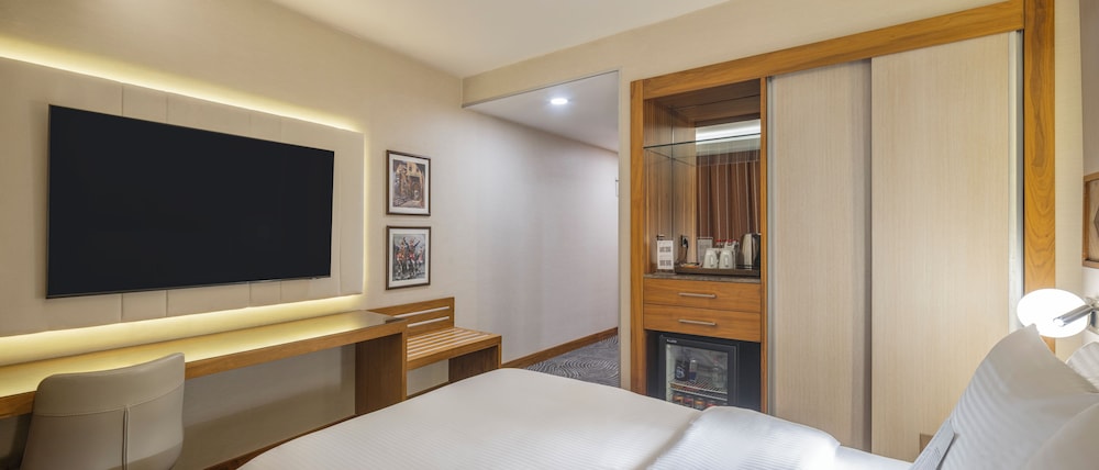 Habitacion Standard con 1 cama doble del hotel Mercure Ankara Kızılay. Foto 1