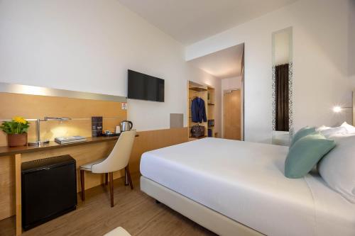 Habitación Doble Superior del hotel IH HOTELS MILANO GIOIA. Foto 1