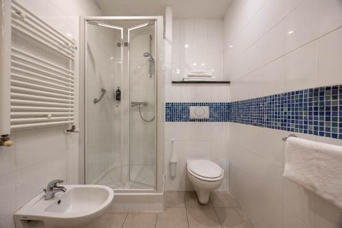 Habitación Doble Superior del hotel IH HOTELS MILANO GIOIA. Foto 2