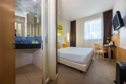Habitación Doble del hotel IH HOTELS MILANO GIOIA. Foto 1