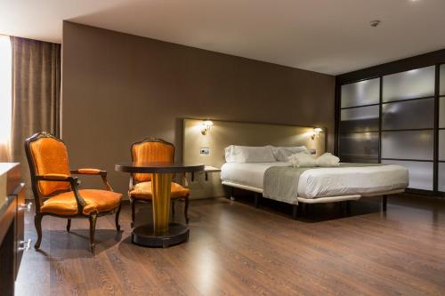 Habitación Doble Deluxe del hotel Iberik Santo Domingo Plaza. Foto 1