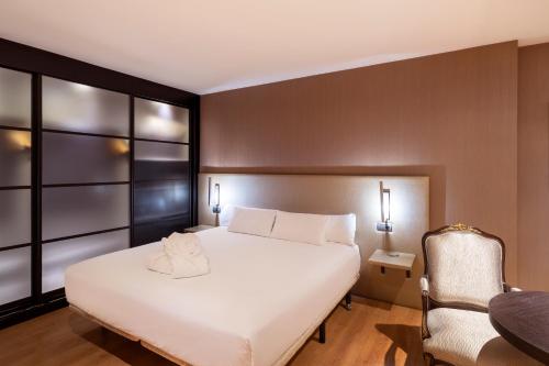 Habitación Doble Deluxe del hotel Iberik Santo Domingo Plaza. Foto 3