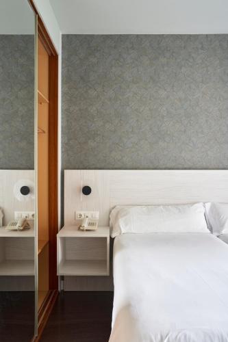 Habitación Triple del hotel Rice Bulevar. Foto 6