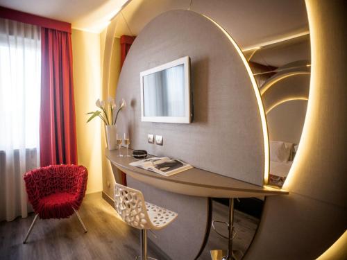 Habitación cuádruple del hotel Da Vinci. Foto 3