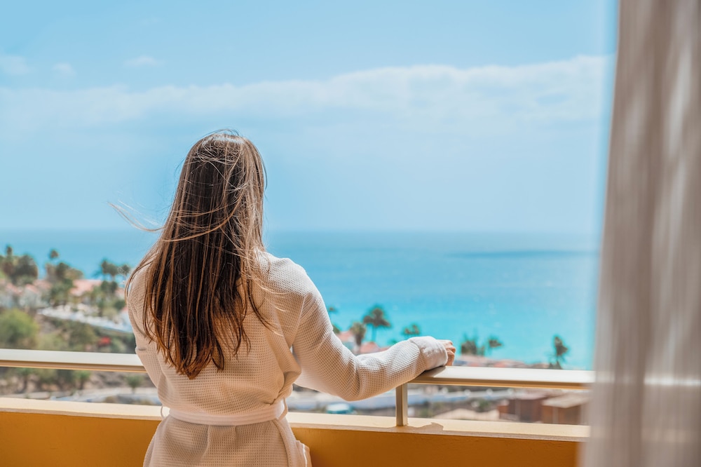 Suite, vistas al mar (Priority Location) del hotel Iberostar Waves Gaviotas Park. Foto 4
