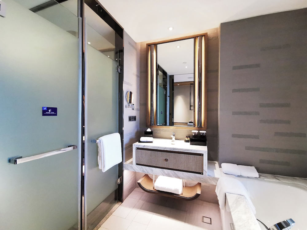 HABITACIÓN DELUXE, 2 Camas Individuales, Balcón Privado y Vistas al Parque del hotel Pullman Resort Xishuangbanna. Foto 2
