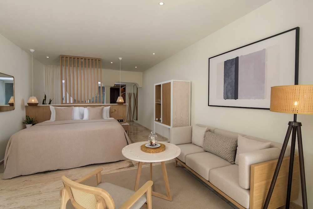 Junior Suite Reserva Solo para Adultos con Vistas al Jardín del hotel Paradisus Palma Real Golf and Spa Resort. Foto 4