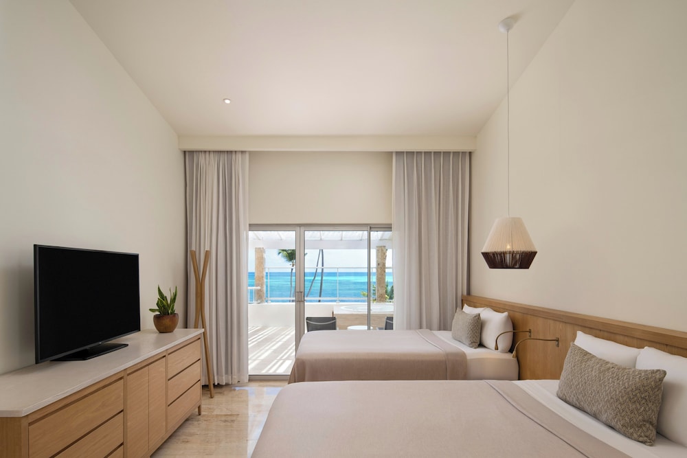 Suite Presidencial Reserva Frente al Mar del hotel Paradisus Palma Real Golf and Spa Resort. Foto 2
