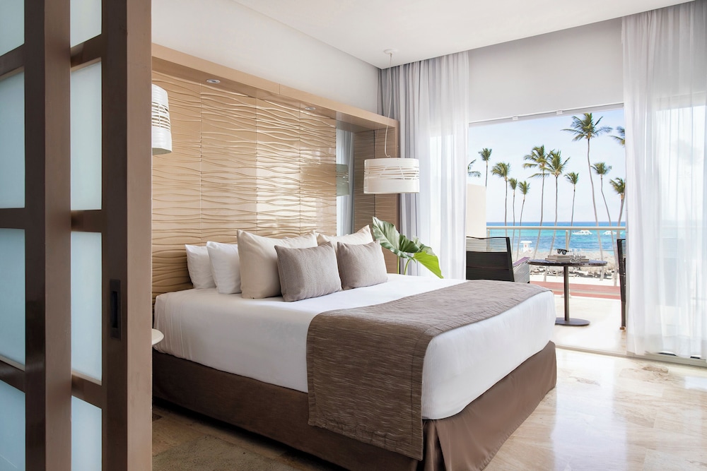 Junior Suite con Vistas al Mar del hotel Paradisus Palma Real Golf and Spa Resort. Foto 1