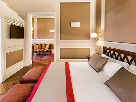 Suite del hotel Catalonia Las Cortes. Foto 2