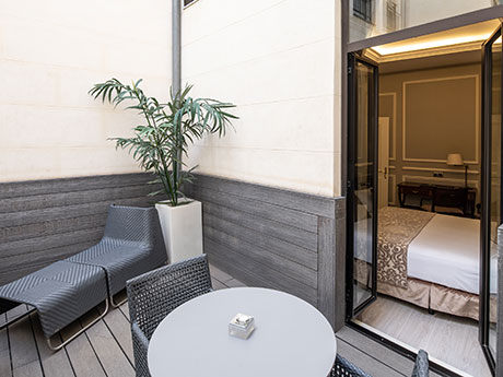 Habitación doble Balcón o Terraza del hotel Catalonia Las Cortes