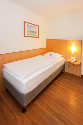 Habitación Individual del hotel Friends Saarbrücken. Foto 3