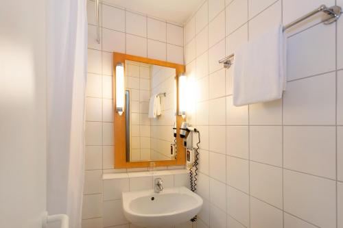 Habitación Individual del hotel Friends Saarbrücken. Foto 4