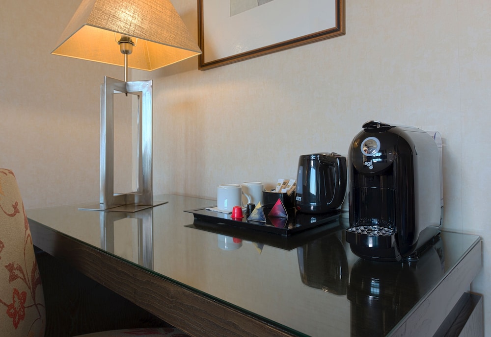 Suite junior (extra bed) del hotel Córdoba Center. Foto 4