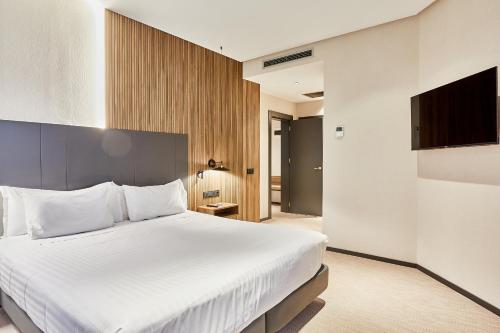 Suite Junior del hotel Silken Ciudad Gijon. Foto 3