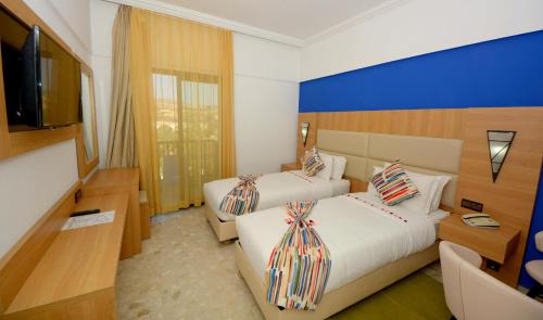 Habitación Doble - 2 camas del hotel Oasis & Spa. Foto 4