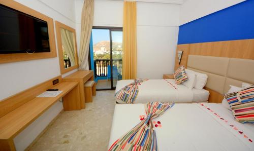 Habitación Doble - 2 camas del hotel Oasis & Spa. Foto 10