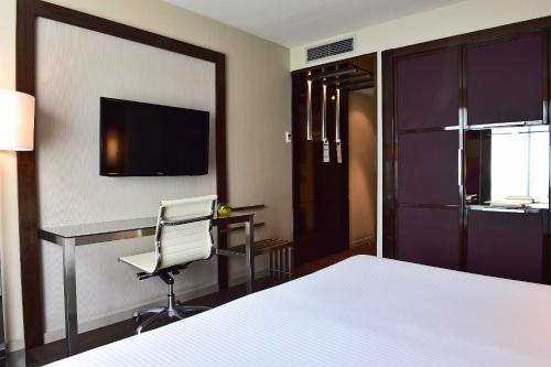 Habitación Premium del hotel Pestana Arena Barcelona. Foto 5