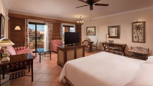 Suite Junior Premium del hotel Sheraton Fuerteventura Beach, Golf and Spa Resort