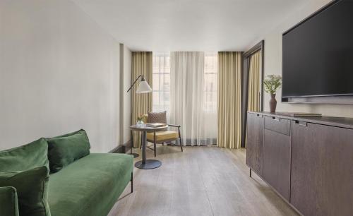Suite Executive del hotel Hyatt Regency London Blackfriars. Foto 12