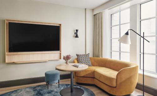 Habitación con vistas a High Street - 1 cama extragrande del hotel Hyatt Regency London Blackfriars. Foto 1