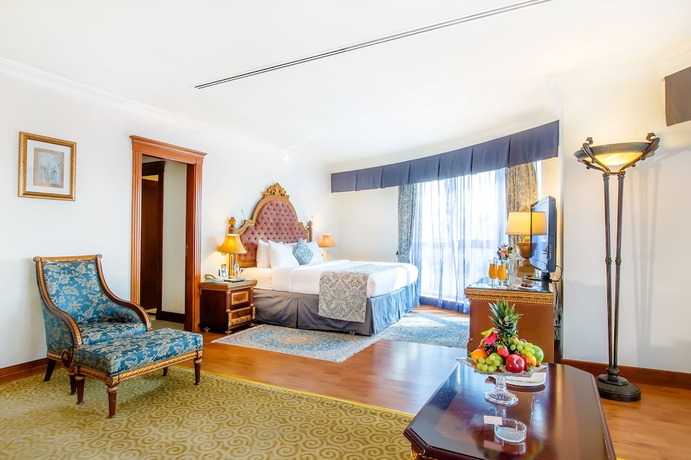 Habitación Premium del hotel Grand Excelsior Bur Dubai. Foto 3