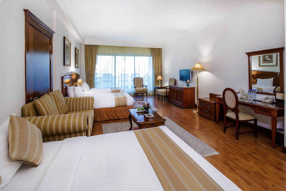 Habitación Familiar del hotel Grand Excelsior Bur Dubai. Foto 1