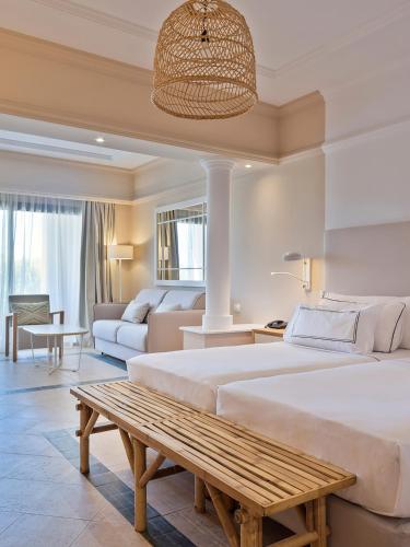 Habitación Premium del hotel Melia Villaitana. Foto 3