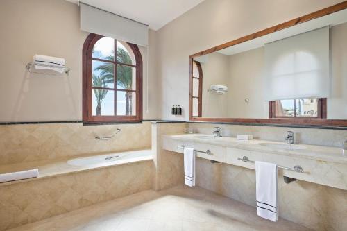 Suite Royal - The Level del hotel Melia Villaitana. Foto 2
