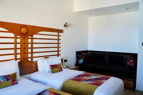 Habitación Doble Deluxe con vistas al mar del hotel Rembrandt. Foto 3