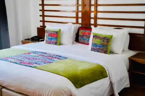 Habitación Doble Deluxe con vistas al mar del hotel Rembrandt. Foto 9