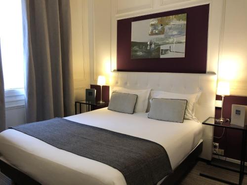 Habitación Doble Clásica del hotel Le Dauphin. Foto 2