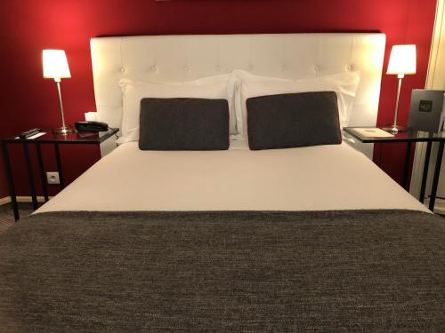 Habitación Doble Clásica del hotel Le Dauphin. Foto 9