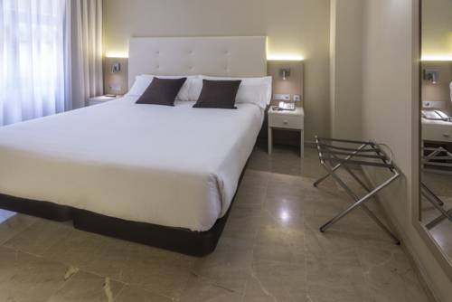 Habitación individual del hotel Serhs Del Port