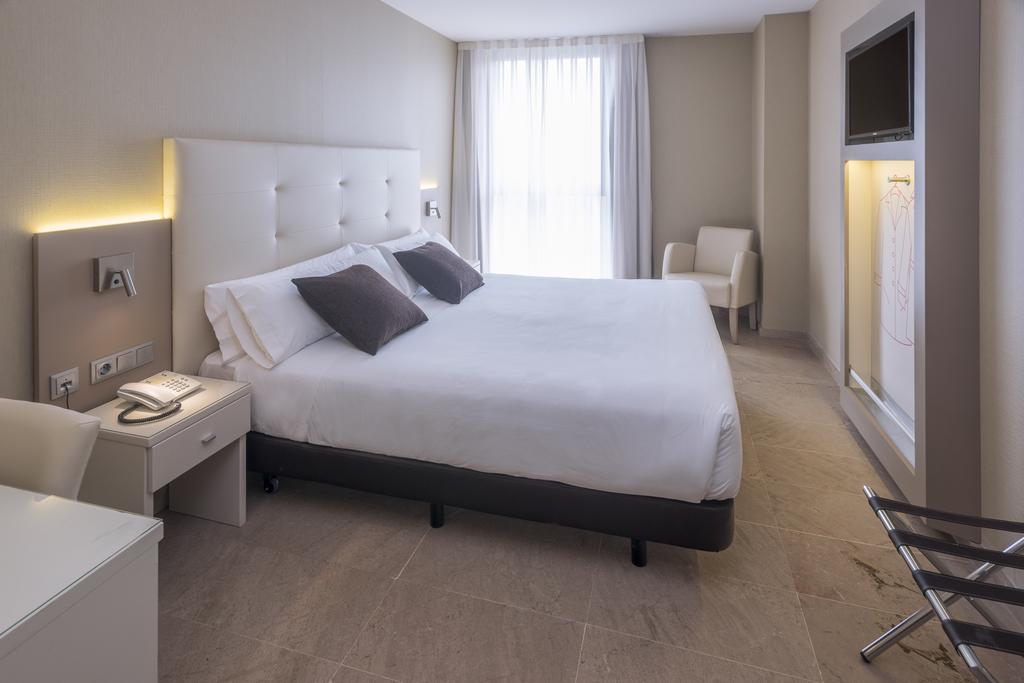 Confort Vistas del hotel Serhs Del Port