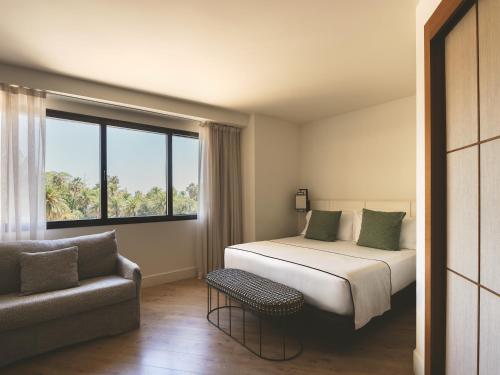 Habitación Doble Deluxe - 1 o 2 camas (1 - 2 personas) del hotel Molina Lario. Foto 1