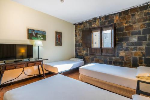 Habitación Triple del hotel Temple Ponferrada. Foto 2