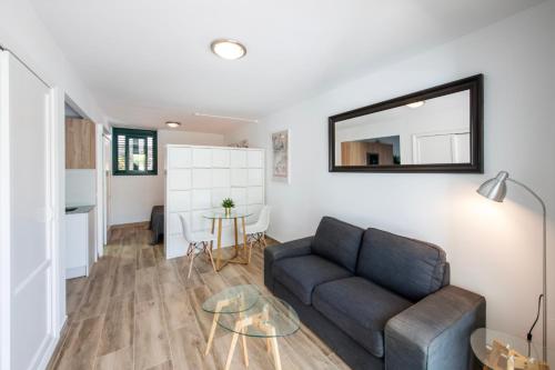 Apartamento Estudio con terraza del hotel Los Rosales