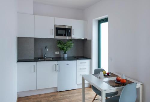 Apartamento Superior de 1 dormitorio, con terraza del hotel Los Rosales. Foto 9