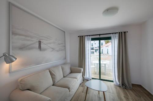 Apartamento Superior de 1 dormitorio, con terraza del hotel Los Rosales. Foto 21