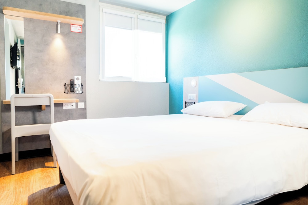 Habitación estándar, 1 cama doble, accesible para personas con discapacidad del hotel Ibis Budget Aix En Provence. Foto 4