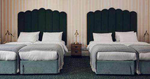 Habitación cuádruple del hotel The Columbia