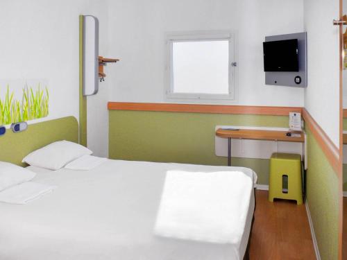 Habitación Doble - 2 camas del hotel Ibis Budget Flers Les Grands Champs