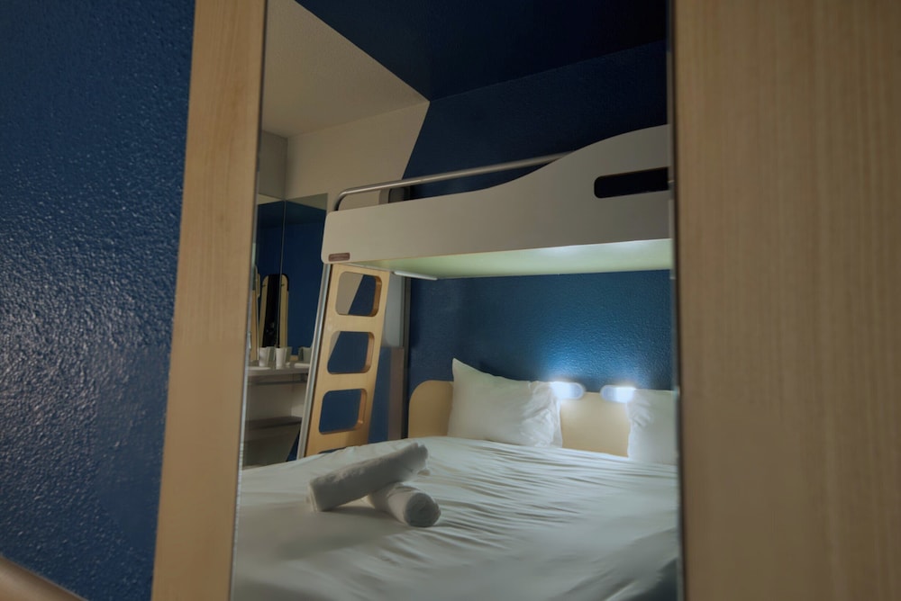 Habitación Doble del hotel Ibis Budget Gennevilliers Asnières. Foto 3