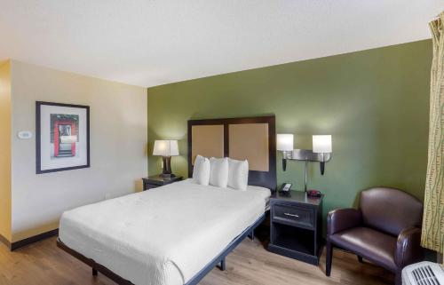 Estudio con 1 cama grande - adaptado para personas de movilidad reducida/no fumadores del hotel Extended Stay America - New York City - Laguardia Airport. Foto 1