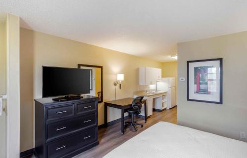 Estudio con cama grande - No fumadores del hotel Extended Stay America - New York City - Laguardia Airport. Foto 2