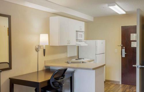 Estudio con cama grande - No fumadores del hotel Extended Stay America - New York City - Laguardia Airport. Foto 3