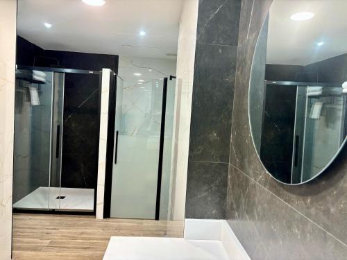 Suite del hotel Santiago De León. Foto 12